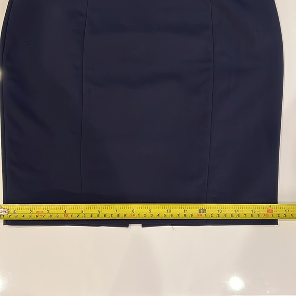 Gorgeous Navy pencil Skirt H&M, lined - Picture 8 of 8